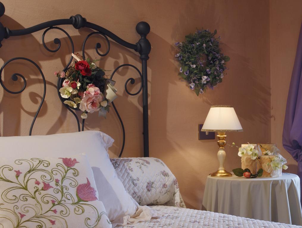 カマイオーレ Salvia E Rosmarino Bed & Breakfast エクステリア 写真